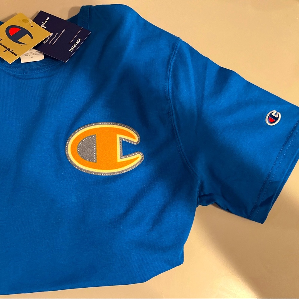 Champion T-Shirt